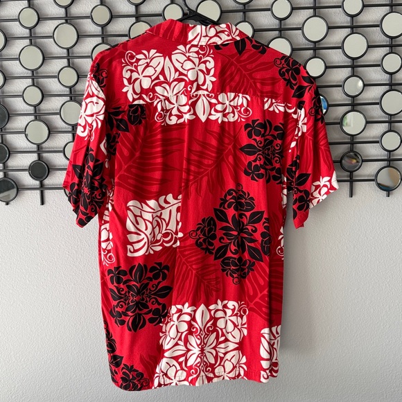 ⚡️HP⚡️Vintage Bishop St.  Hawaiian print shirt 🌺 - Picture 3 of 5